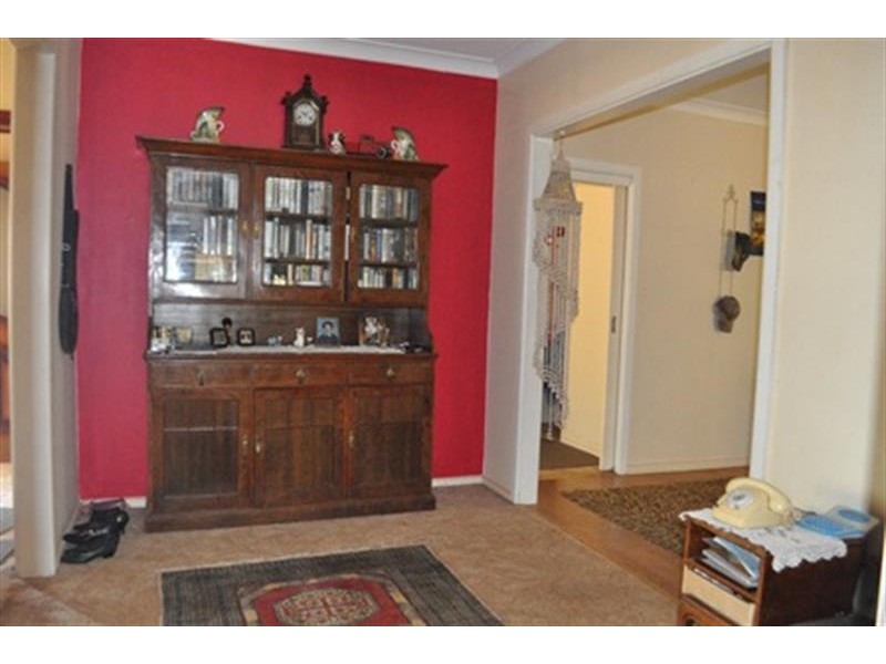 66  Riverview Rd, Gilgandra NSW 2827