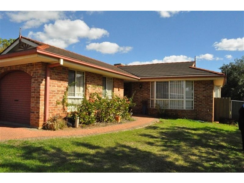 2 Erica Cl, Dubbo NSW 2830