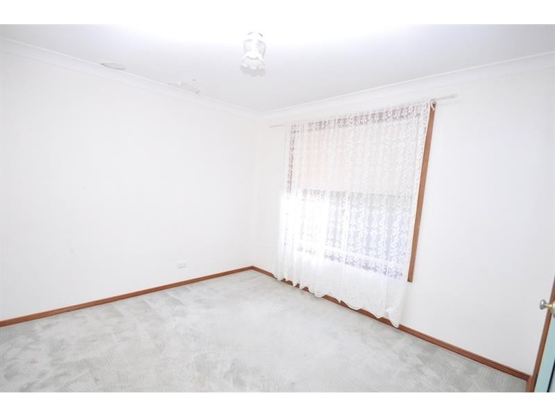 2 Erica Cl, Dubbo NSW 2830