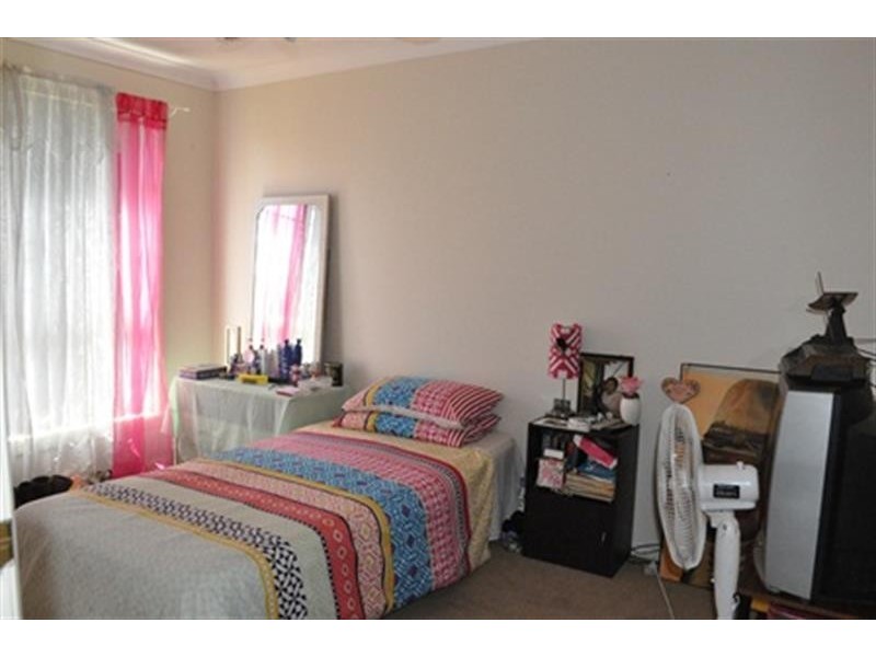 9 Voyager Way, Dubbo NSW 2830