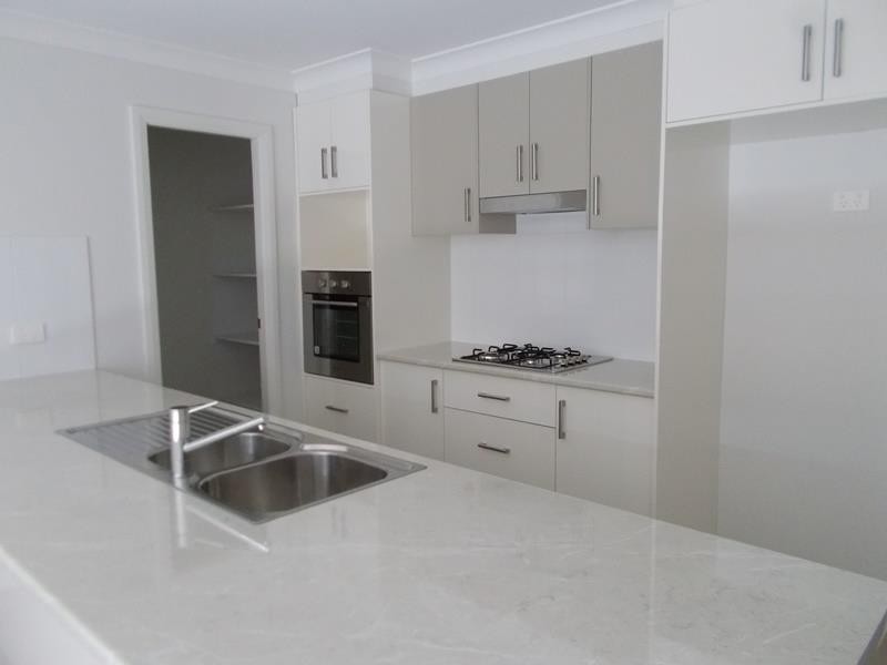 11 Sherrard Cres, Dubbo NSW 2830