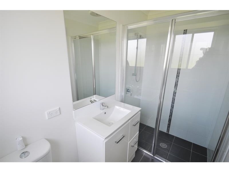 34 Dalbeattie Cres, Dubbo NSW 2830