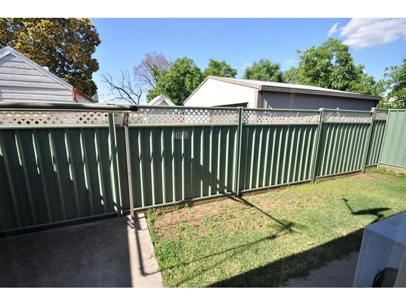 2/224 Fitzroy St, Dubbo NSW 2830
