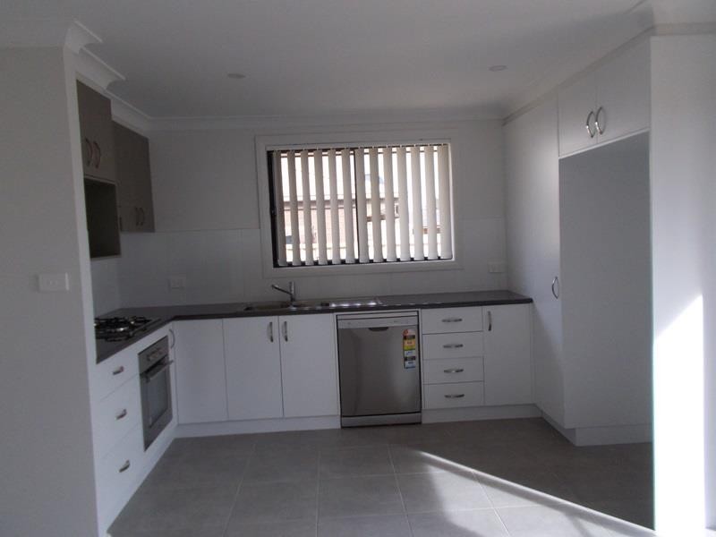 4B Volta Ave, Dubbo NSW 2830