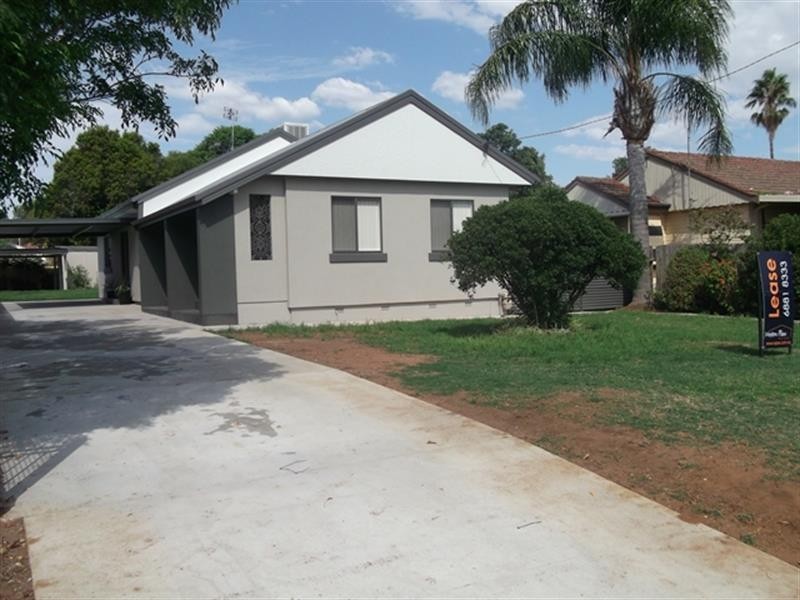 92 Palmer  St, Dubbo NSW 2830