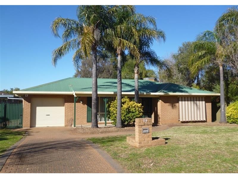 83 Murrayfield Dr, Dubbo NSW 2830