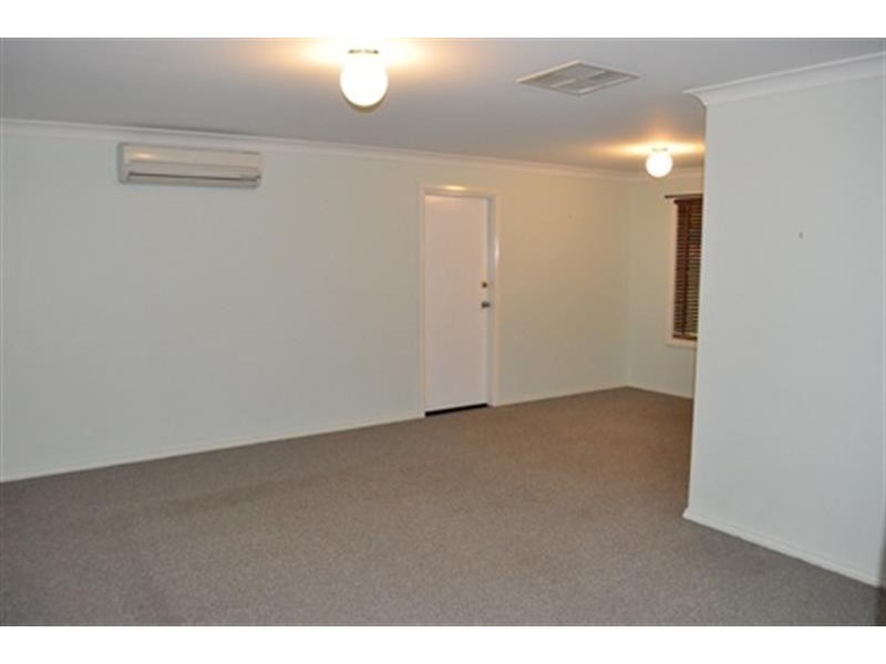 83 Murrayfield Dr, Dubbo NSW 2830