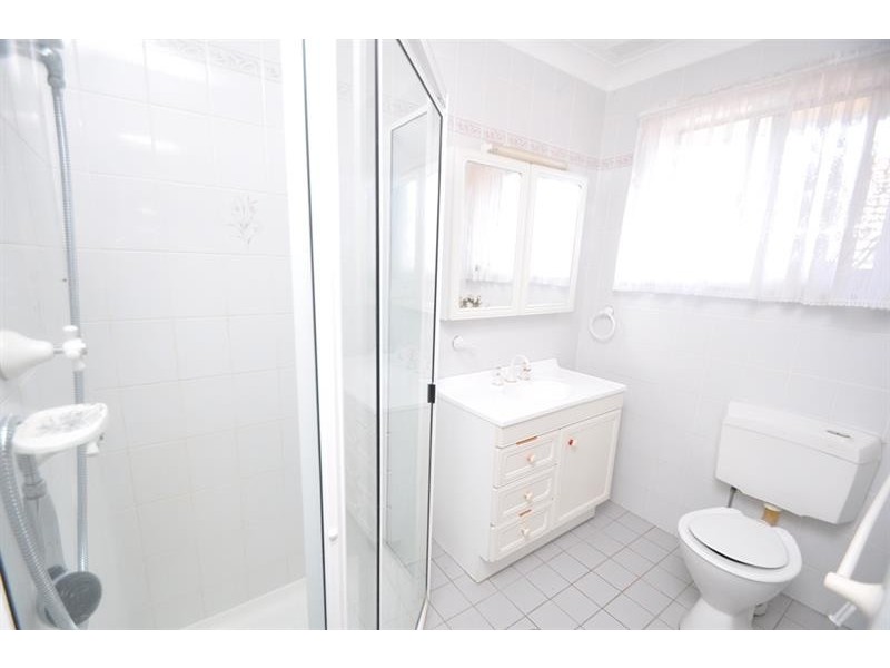 42 Fairview St, Dubbo NSW 2830