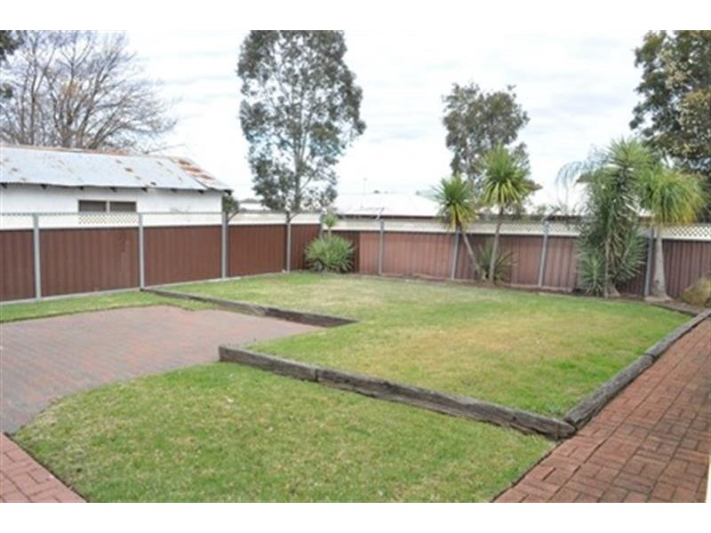 5 Wheeler  St, Dubbo NSW 2830
