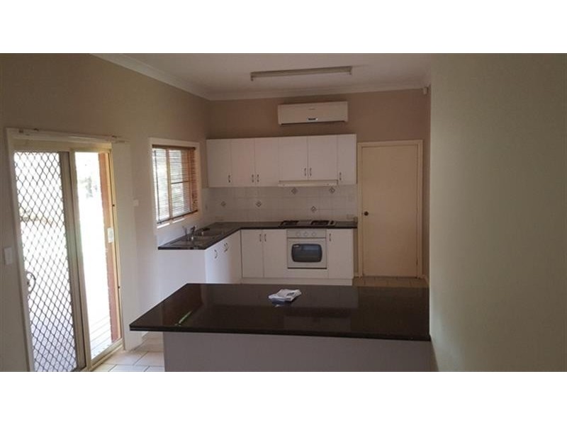 1 Lancaster Park Pl, Dubbo NSW 2830