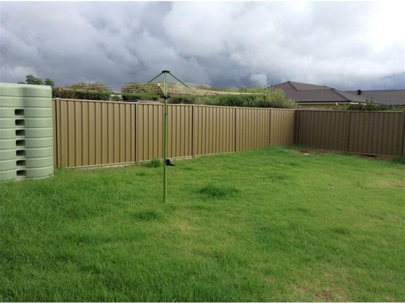 9B Thornett Pl, Dubbo NSW 2830