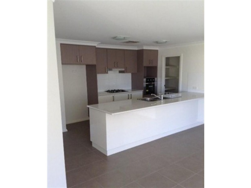 17 Timgarlen Ave, Dubbo NSW 2830