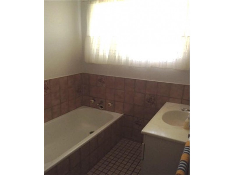 280 Myall St, Dubbo NSW 2830