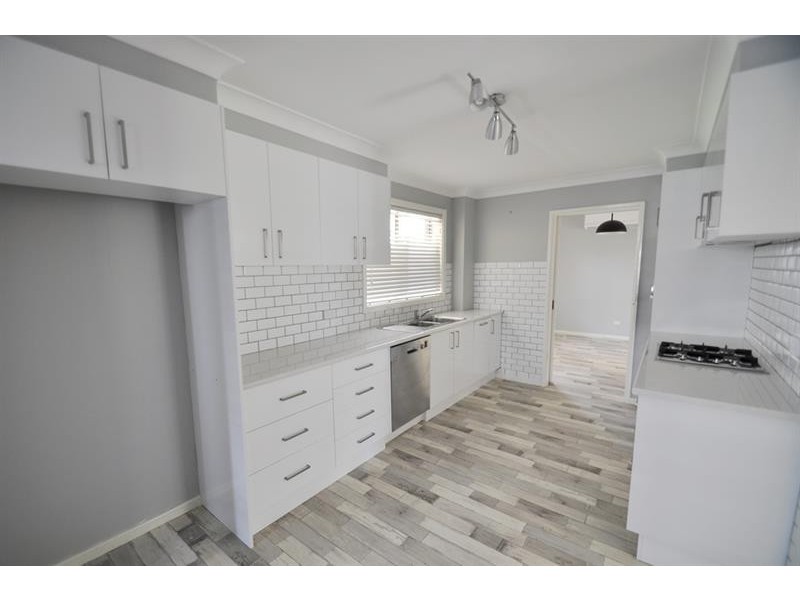 15 Belmore Pl, Dubbo NSW 2830