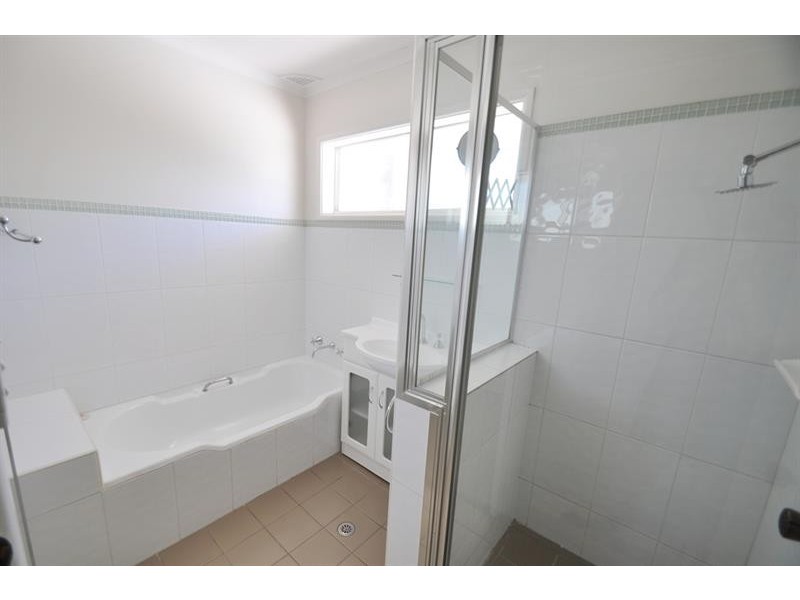 15 Belmore Pl, Dubbo NSW 2830