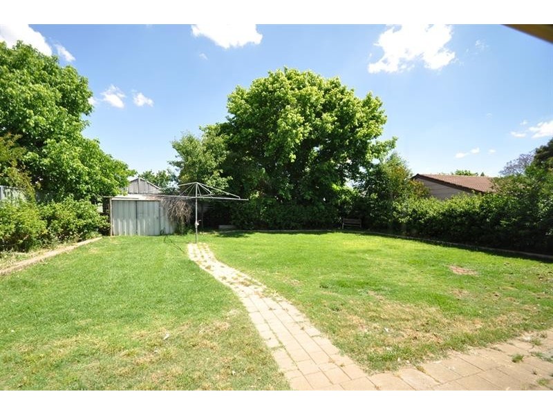 15 Belmore Pl, Dubbo NSW 2830