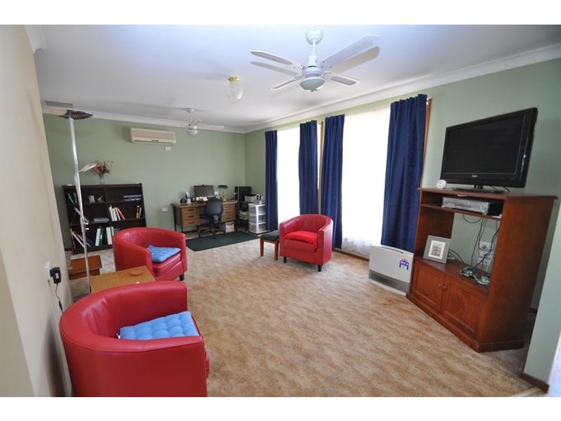 86 Baird  Dr, Dubbo NSW 2830