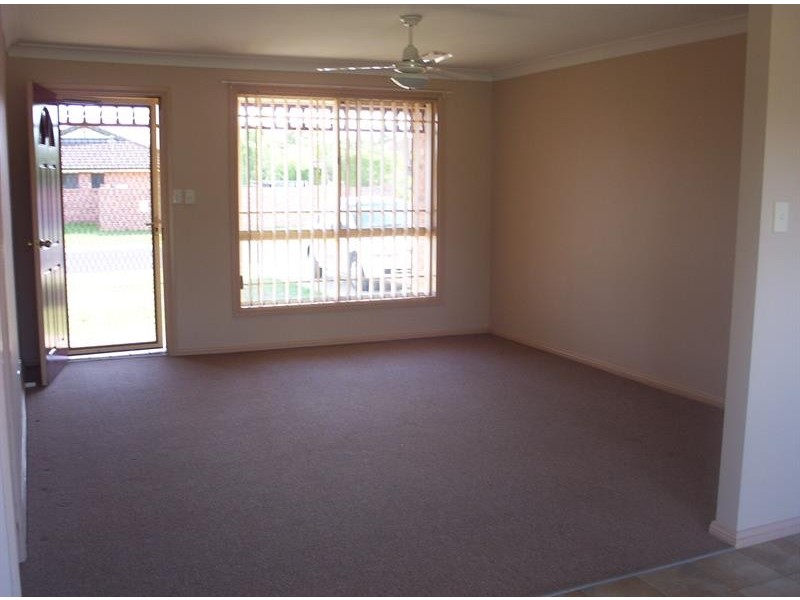 9 Kingfisher St, Dubbo NSW 2830