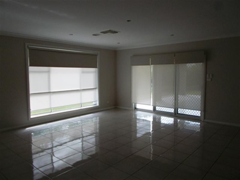 14 Loch Lomond Way, Dubbo NSW 2830