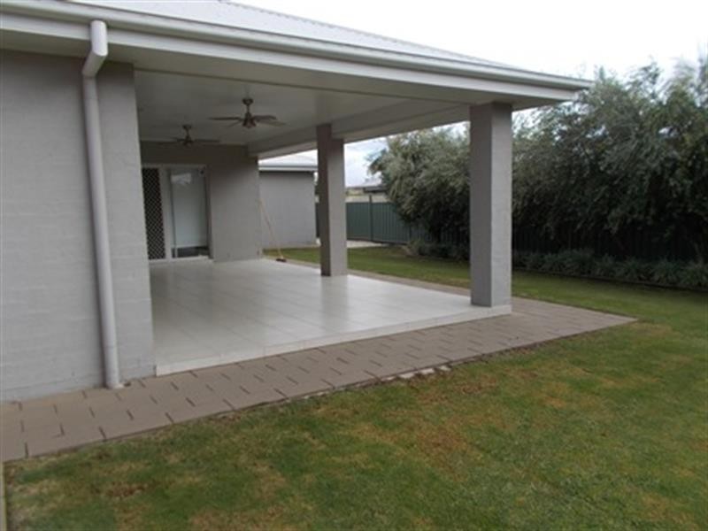 14 Loch Lomond Way, Dubbo NSW 2830