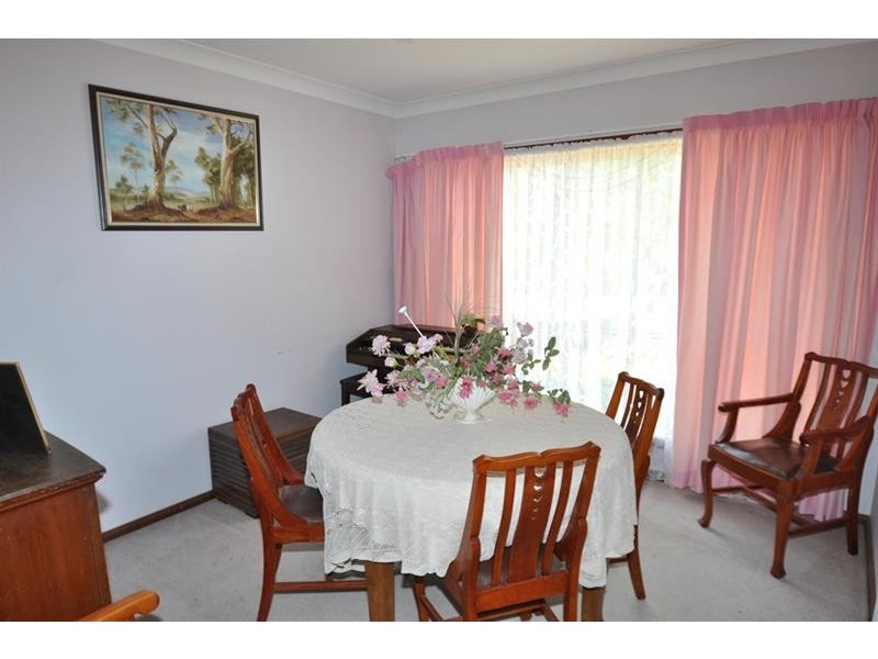 9 Andrew Pl, Dubbo NSW 2830