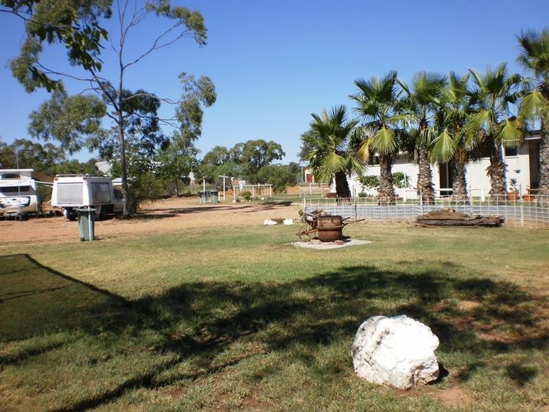 44 Harlequin St, Lightning Ridge NSW 2834