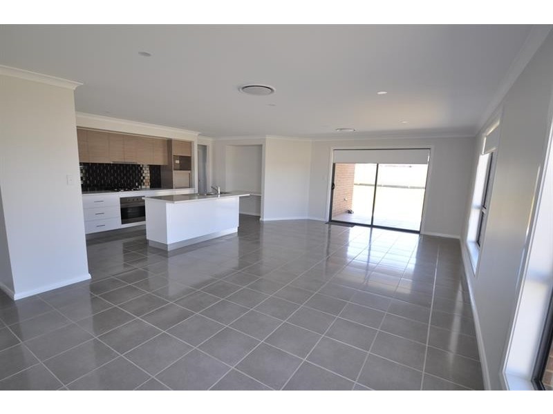 48 Page Ave, Dubbo NSW 2830