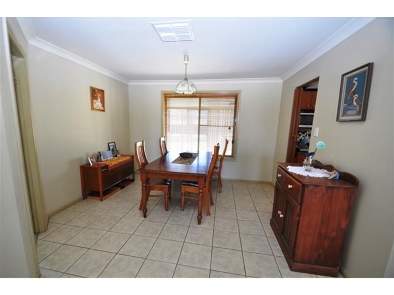 11L Wilfred Smith Dr, Dubbo NSW 2830