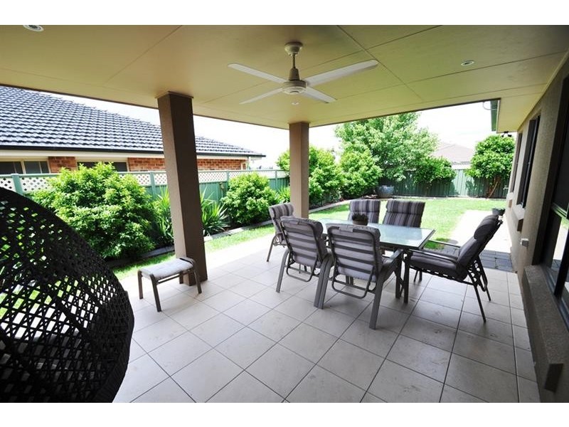 35 Cypress Point Dr, Dubbo NSW 2830