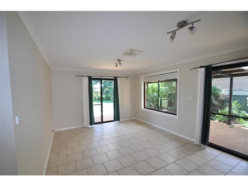 23 St Andrews Dr, Dubbo NSW 2830