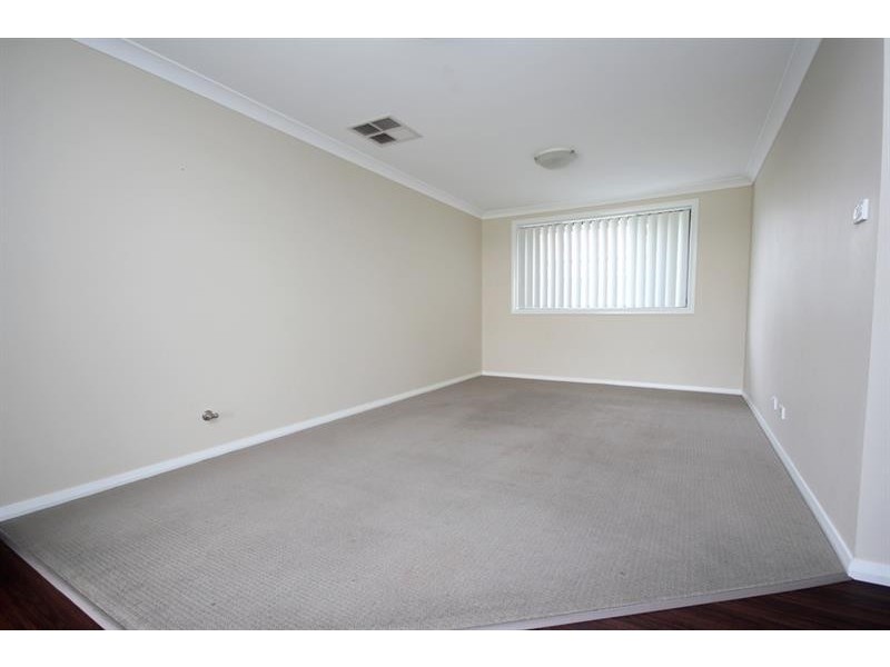 11 Shetland Ave, Dubbo NSW 2830