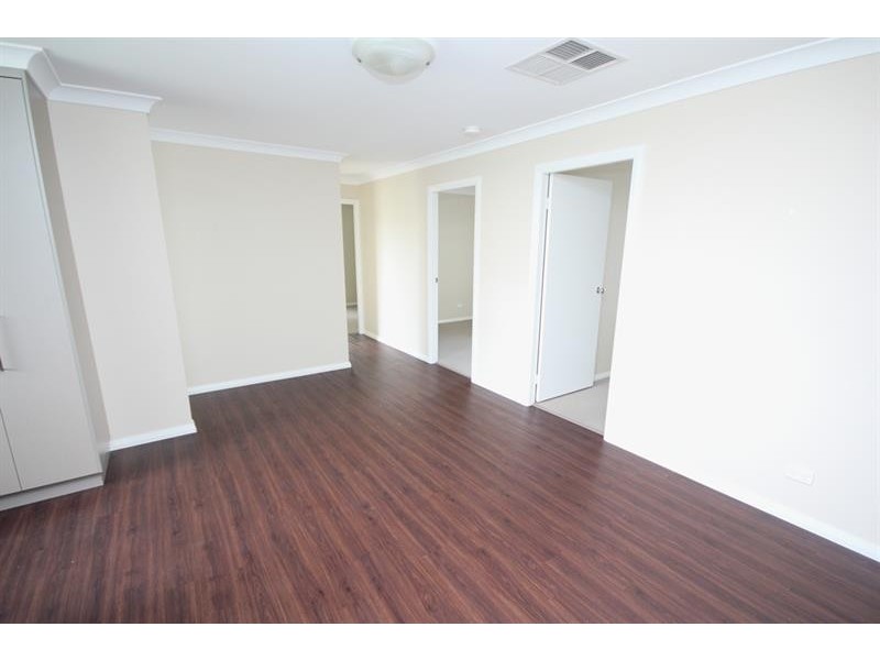 11 Shetland Ave, Dubbo NSW 2830