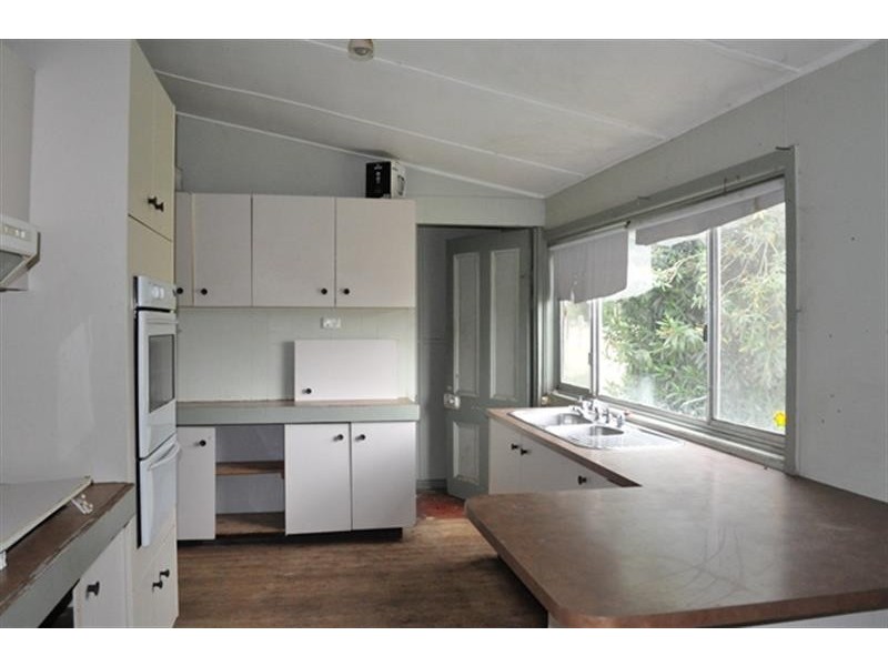 17 Yalcogran St, Mendooran NSW 2842