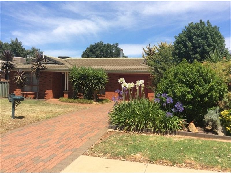 85 Sheraton Rd, Dubbo NSW 2830