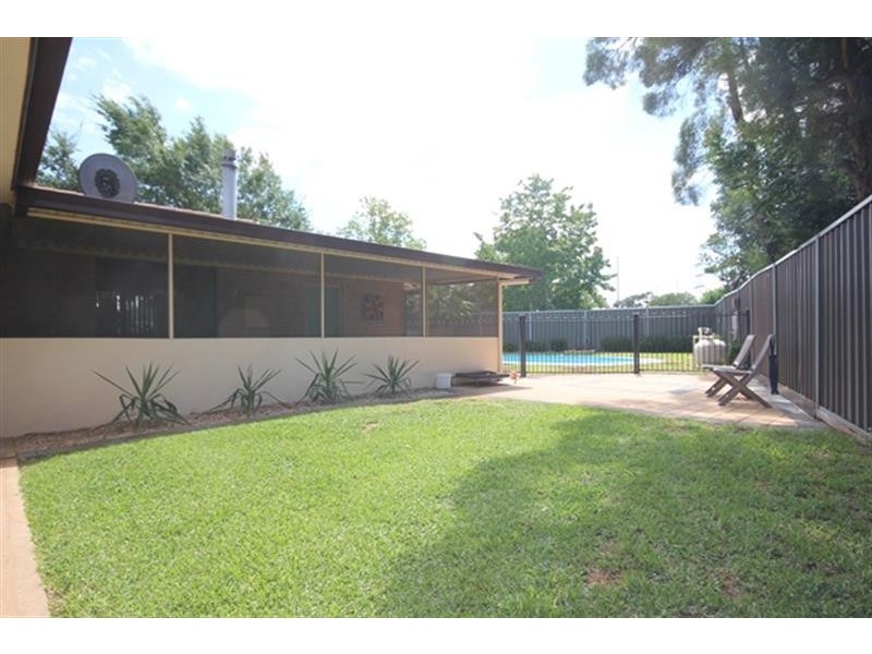 39 Aspen Rd, Dubbo NSW 2830