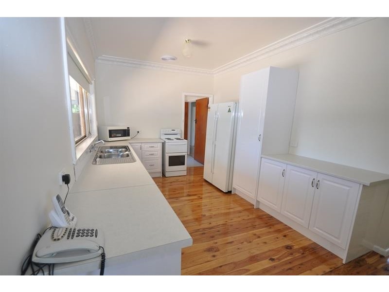 32 Hutchins Ave, Dubbo NSW 2830