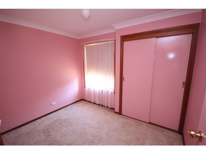 24 Meadowbank Dr, Dubbo NSW 2830