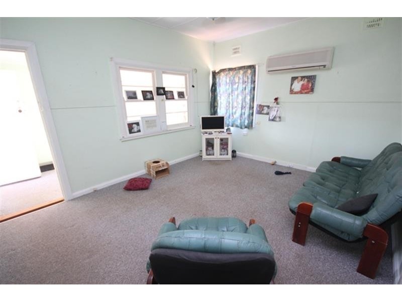 38A Derribong St, Peak Hill NSW 2869