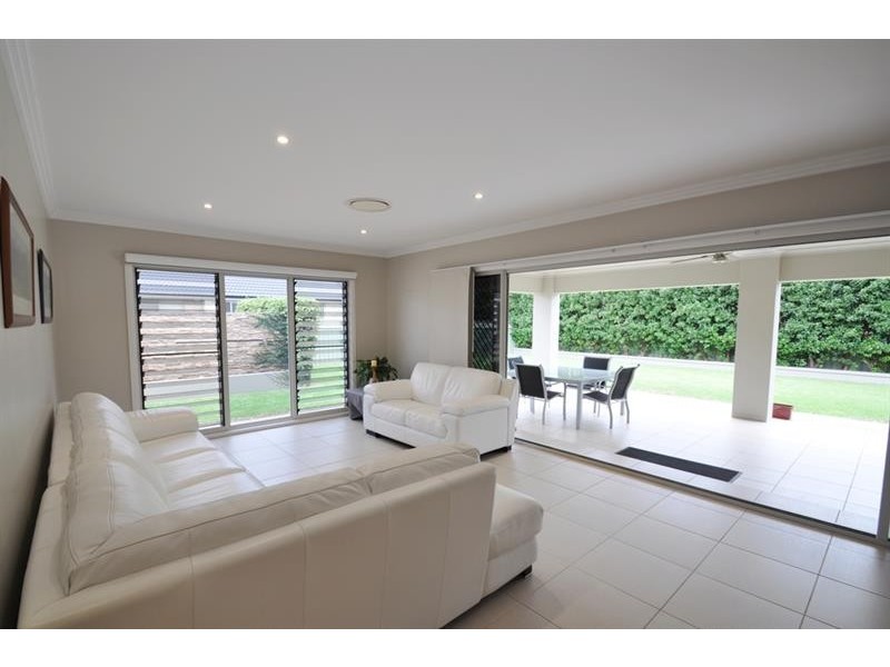 3 Hilton Pl, Dubbo NSW 2830