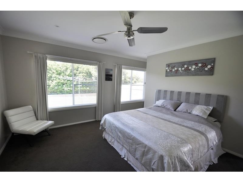 3 Hilton Pl, Dubbo NSW 2830