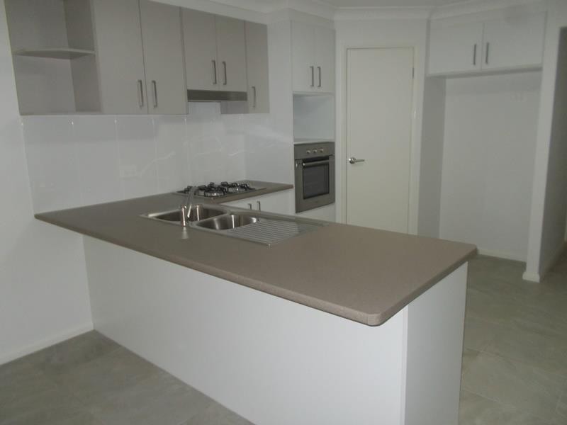 34A Lansdowne Dr, Dubbo NSW 2830