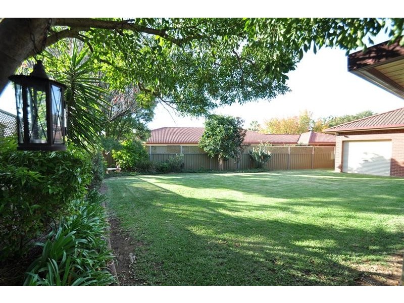 18 Christie  Cl, Dubbo NSW 2830