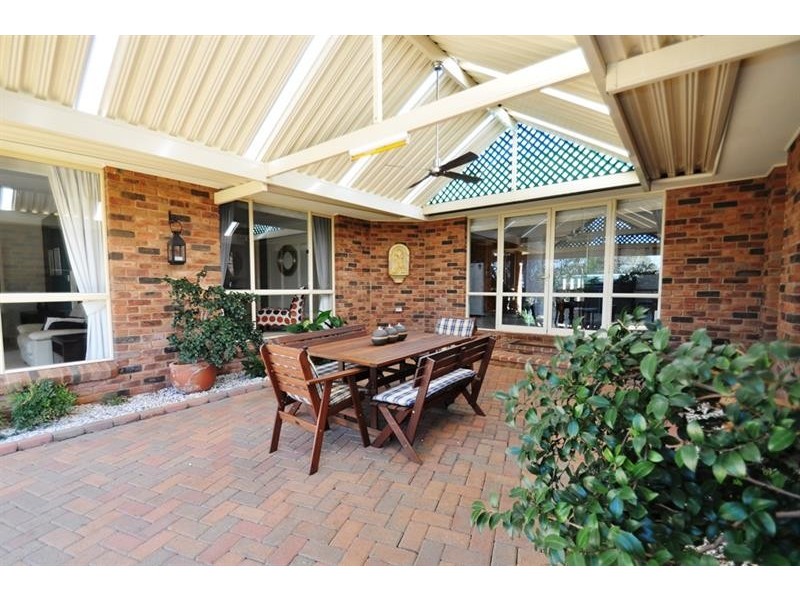 15 Christie  Cl, Dubbo NSW 2830