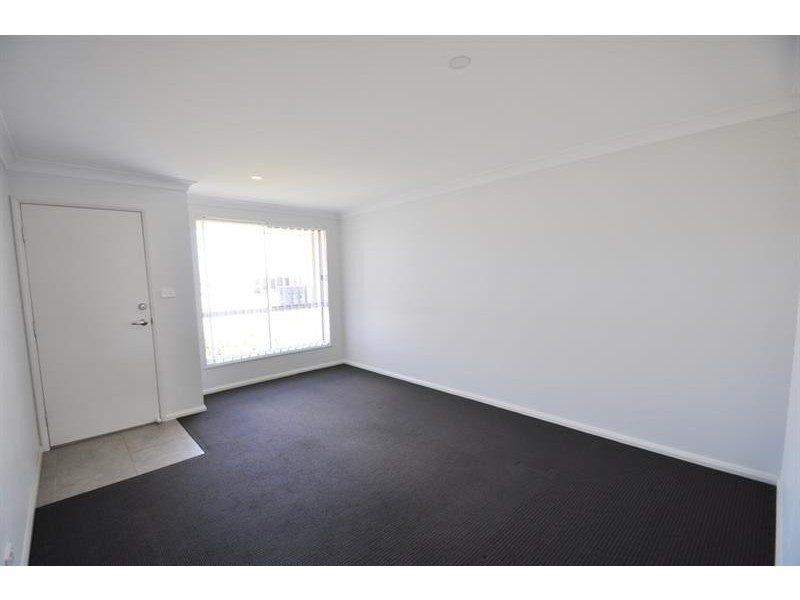51B Champagne Dr, Dubbo NSW 2830