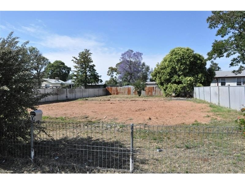 10 Wattle St, Dubbo NSW 2830
