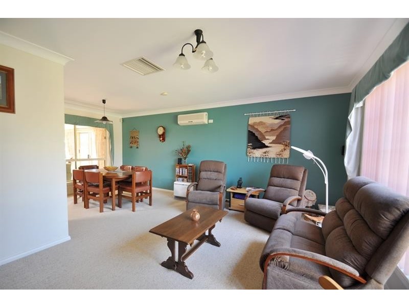 50 Davidson Dr, Dubbo NSW 2830