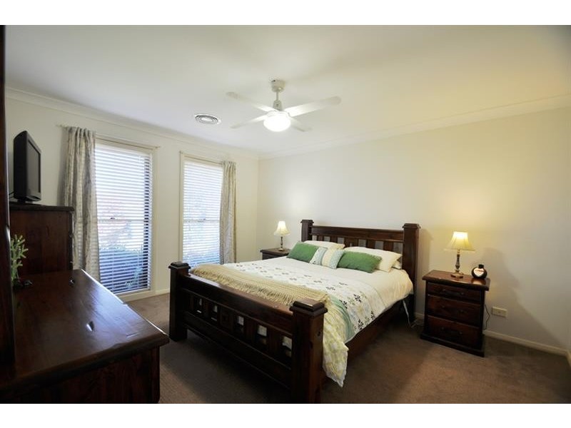 34  William Farrer  Dr, Dubbo NSW 2830