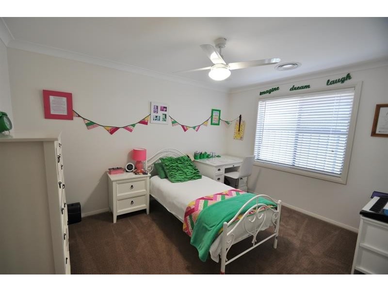 34  William Farrer  Dr, Dubbo NSW 2830