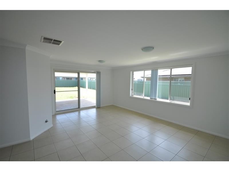 2 Argyle Ave, Dubbo NSW 2830