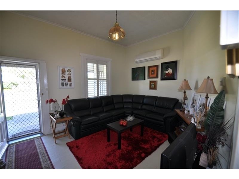 12 Derribong St, Trangie NSW 2823